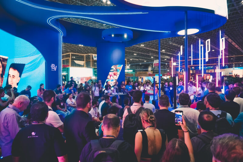 Banco BV leva o BVx, seu ecossistema de inovação e parcerias digitais, para um dos maiores eventos de tecnologia do mundo / Foto: Divulgação