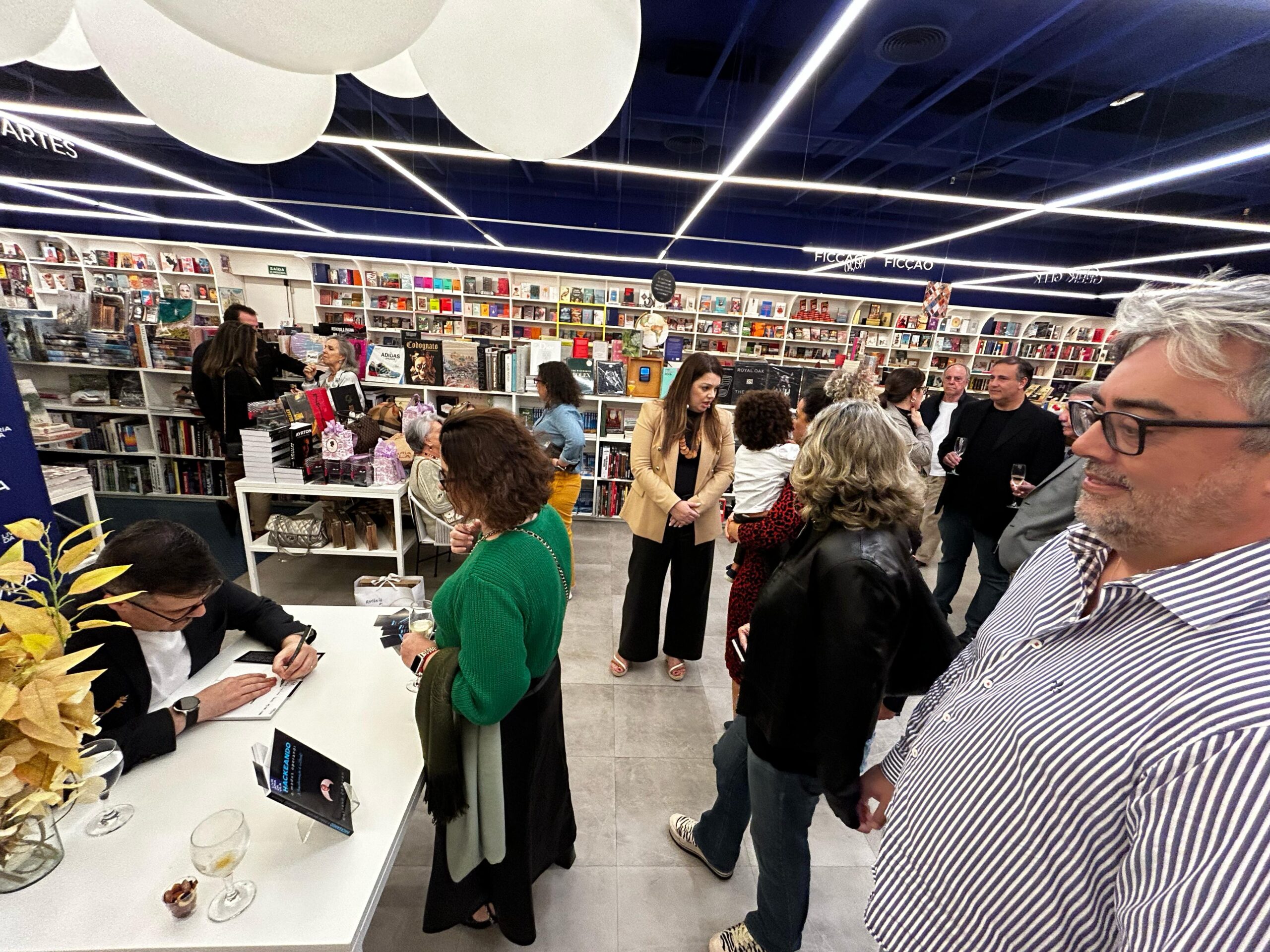 Lançamento da obra "Hackeando o Modus Operandi", em São Paulo (SP) / Foto: Universo do Seguro