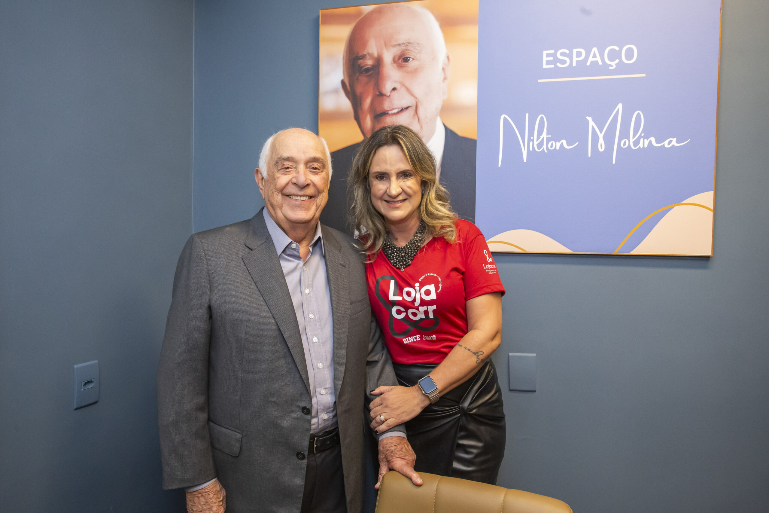 Nilton Molina, presidente do Instituto de Longevidade MAG, e Janaina Luz, gestora da Unidade BH da Lojacorr / Foto: Divulgação