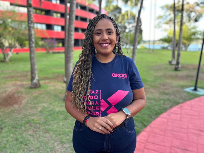Cíntia Souza, executiva da Akad Seguros / Foto: Universo do Seguro