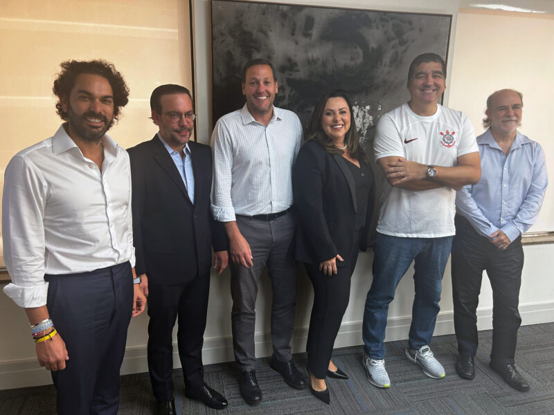 Executivos da EZZE Seguros em café da manhã com jornalistas / Foto: Universo do Seguro