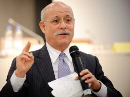 O economista, teórico social e ativista Jeremy Rifkin / Foto: Divulgação