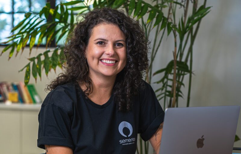 Alline Goulart, sócia e diretora de inovação da Semente Negócios / Foto: Rafael Santos / Divulgação