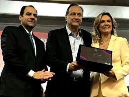 Presidente do Grupo Bradesco Seguros é homenageado como personalidade do Direito Securitário pela OAB Nacional / Foto: Divulgação