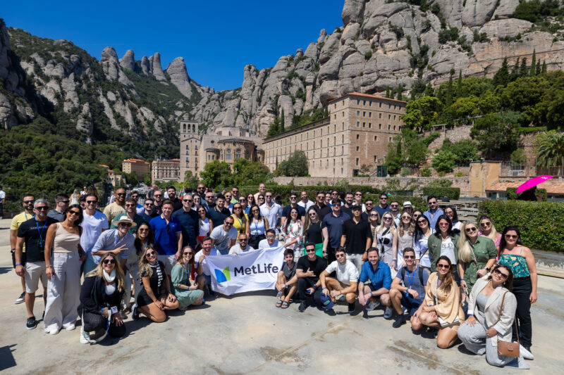 MetLife premia os vencedores da campanha Get It com viagem a Barcelona, Espanha / Foto: Divulgação