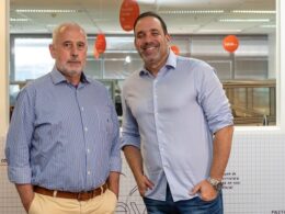Ulisses Silva, Socio-Fundador e CEO; Claudio Borges, CMO e Diretor Comercial da Leve Saúde / Foto: Divulgação