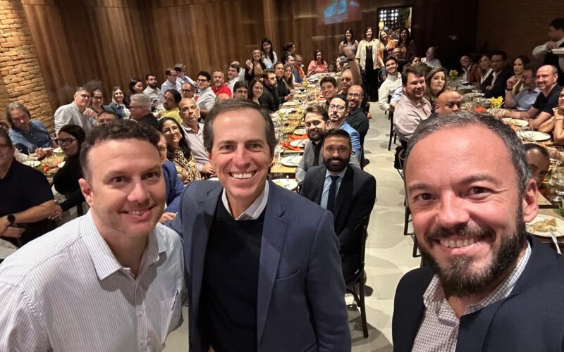 Raphael Cunha, Marcelo Mello e Victor Bernardes / Foto: Divulgação