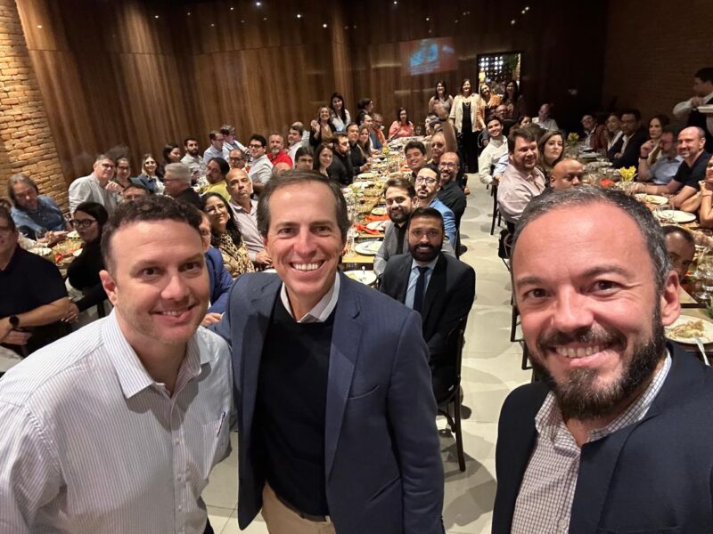 Raphael Cunha, Marcelo Mello e Victor Bernardes / Foto: Divulgação