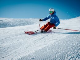 Assist Card tira as principais dúvidas sobre contratação de seguro-viagem para a prática de esportes de inverno / Foto: Maarten Duineveld / Unsplash
