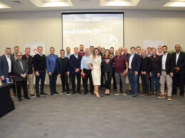 Executivos da Bradesco Seguros com corretores de seguros durante o Roadshow da Companhia em Minas Gerais / Foto: Divulgação