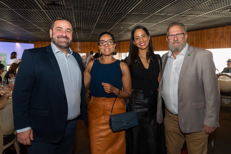 Heitor Augusto, Adriana Lins, Layla Machado e Álvaro Fonseca / Foto: Antranik Photos / Divulgação
