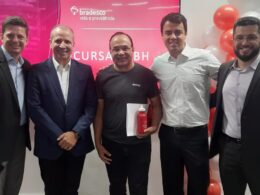 José Pires, diretor comercial da Bradesco Vida e Previdência, durante encontro com corretores em Belo Horizonte / Foto: Divulgação