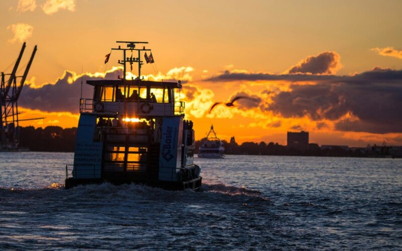 Seguro obrigatório para embarcações volta a ser comercializado / Foto: Kevin Hackert / Unsplash