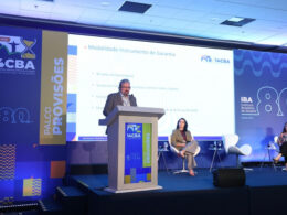 Carlos Alberto Corrêa, Debora Tavares e Gabriela Krull / Foto: Divulgação