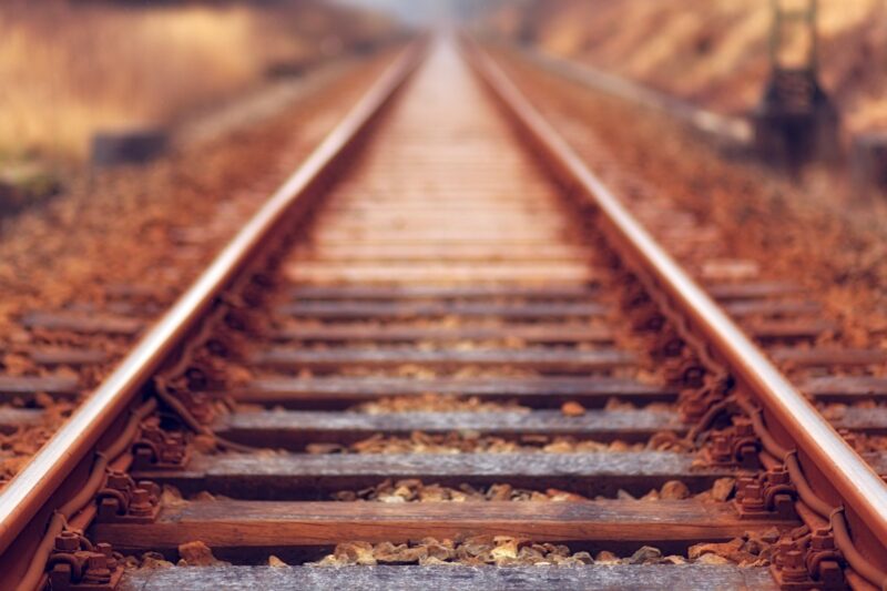 Tecnologia IoT: a chave para otimizar os investimentos de R$ 280 bi no setor de transportes do Brasil / Foto: Johannes Plenio / Unsplash