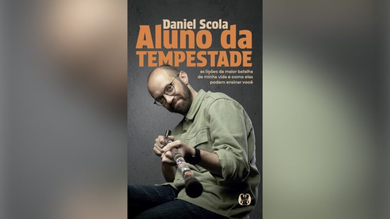 Em livro, jornalista Daniel Scola fala da luta contra o câncer / Divulgação