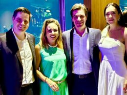 Rosane Mota, CEO da RM7 Seguros, e executivos da Junto Seguros / Foto: Divulgação