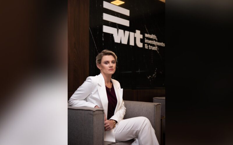 Kátia Luciene Oleskovicz, líder comercial da WIT em Curitiba e especialista em investimentos e assessoria em planejamento sucessório / Foto: Divulgação