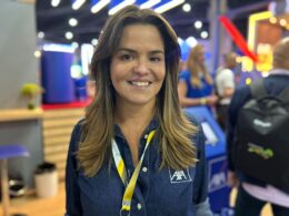 Karine Brandão, Vice-Presidente Comercial e Marketing da AXA no Brasil / Foto: Divulgação