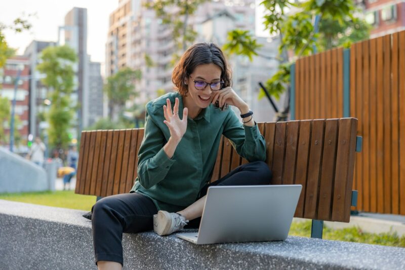Brasil possui os colaboradores menos estressados da América Latina, aponta estudo realizado pela Betterfly / Foto: Resume Genius / Unsplash