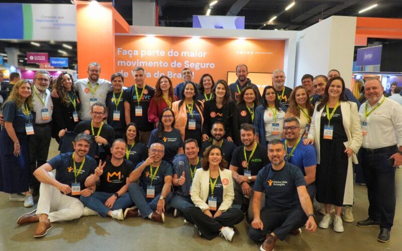 Alguns dos embaixadores no estande do MVP / Foto: Divulgação