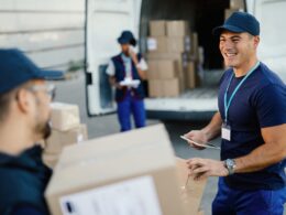 Rodobens ressalta a relevância do seguro para o setor logístico na Black Friday e no fim de ano / Foto: Freepik