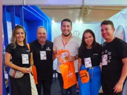 Na foto, Simone Dotta (Gerente da Sucursal João Pessoa - CAPEMISA), Marcelo Vasconcelos (Superintendente Regional Norte/ Nordeste - CAPEMISA), Altieres Leite (Cliente da Akemi Corretora), Denise Oliveira (Executiva de Contas - Sucursal João Pessoa - CAPEMISA) e Ary Akemi (Sócio Akemi Corretora de Seguros) / Foto: Divulgação