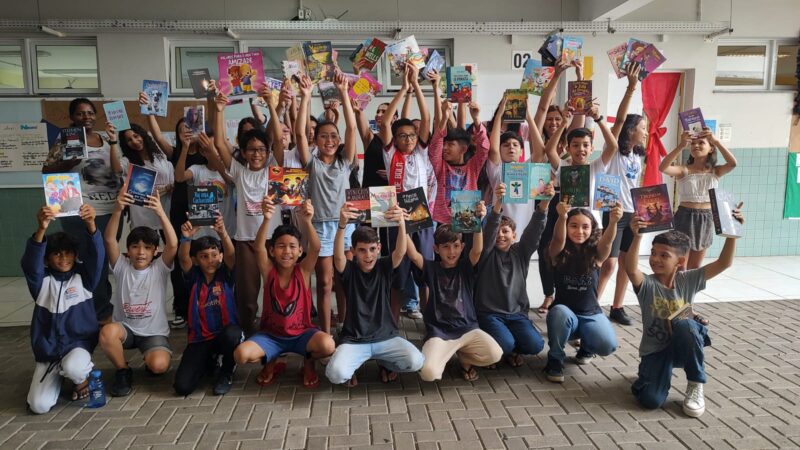 SindsegSC doa mais de 1,4 mil livros para escolas de Santa Catarina / Foto: Divulgação
