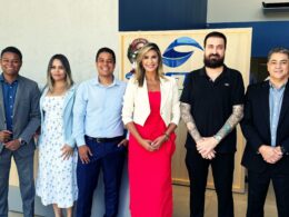 Darjan Duarte (coordenador Comercial da Simetria Brasil), Cristiane Afonso (coordenadora da Assessoria Affiance), Weslley Correa (coordenador geral da Simetria), Fabiana Cardoso (diretora Comercial da Affiance), João de Figueiredo (CEO da operadora Plamedh) e Edmilson Mota (gestor Comercial da Simetria) / Foto: Divulgação