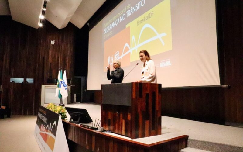 Fátima Lima no 3º Seminário Internacional de Segurança no Trânsito / Foto: Divulgação