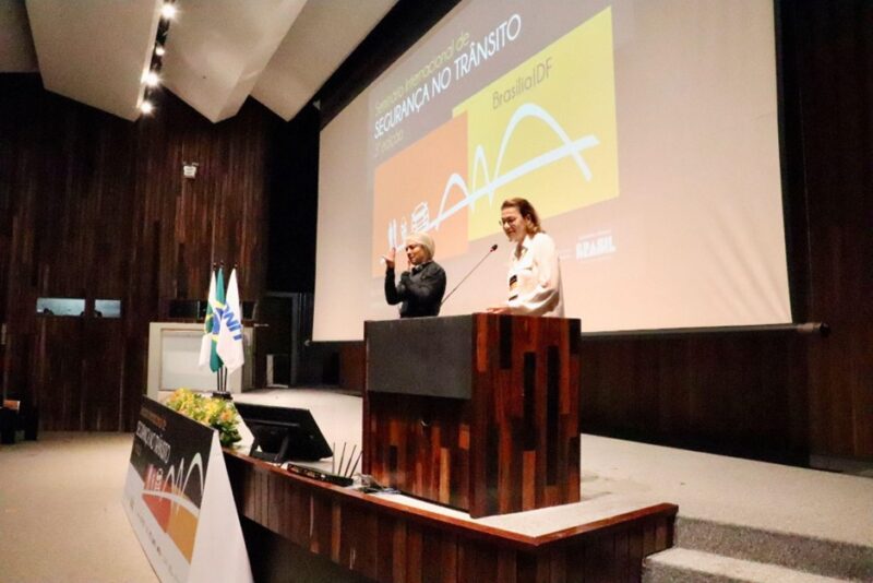 Fátima Lima no 3º Seminário Internacional de Segurança no Trânsito / Foto: Divulgação