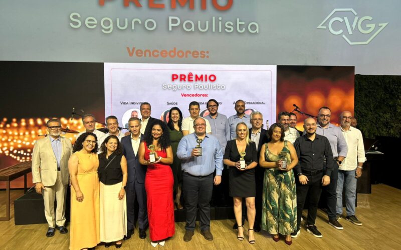 CVG-SP celebra fim de ano com festa e entrega do troféu Prêmio Seguro Paulista / Foto: Universo do Seguro