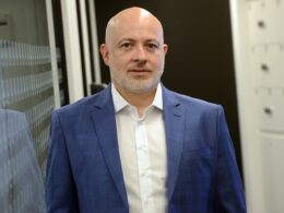 Leonardo Piccinini: "Estamos empenhados em continuar oferecendo soluções financeiras que promovam a modernização e a eficiência do transporte público" / Foto: Divulgação