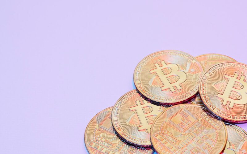 Como fazer para declarar criptoativos no Imposto de Renda: dicas úteis / Foto: Freepik