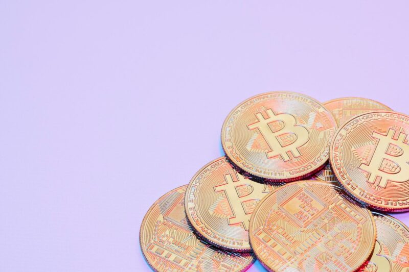 Como fazer para declarar criptoativos no Imposto de Renda: dicas úteis / Foto: Freepik