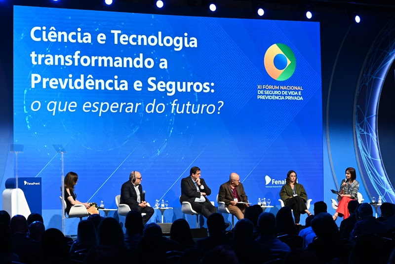Discussão sobre os desafios trazidos pela longevidade marca a abertura das atividades do XI Fórum Fenaprevi / Foto: Foto Conceito e Arte/ Rodrigo Jacob / Divulgação