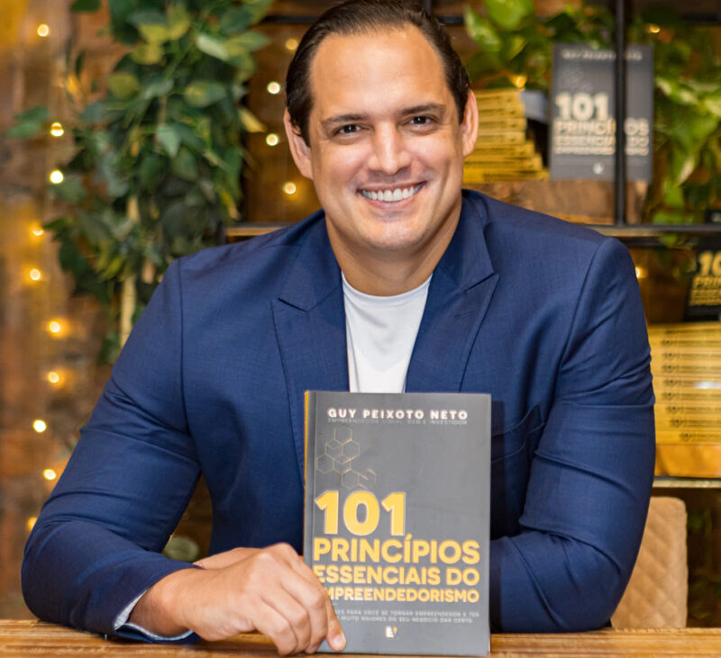 Guy Peixoto Neto, empreendedor e autor, lança o livro 101 Princípios Essenciais do Empreendedorismo / Foto: Divulgação
