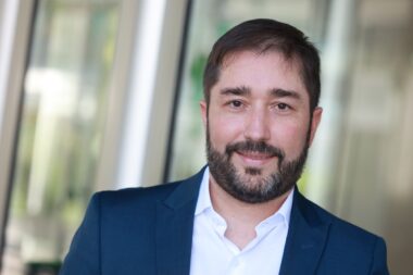 Para diretor executivo de Negócios, Crédito e Produtos do Sicredi, Gustavo Freitas, esse marco reflete comprometimento com pequeno produtor e pequenas e médias empresas / Foto: Divulgação