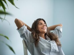 Dúvidas na hora de contratar um seguro? Especialista da Youse dá dicas de como personalizar o seguro de acordo com as necessidades de cada cliente / Foto: Freepik