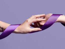 Fevereiro Roxo inspira cuidados humanizados para pacientes com doenças crônicas / Foto: Freepik
