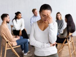 Brasil é um dos países com pior índice de saúde mental do mundo / Foto: Freepik
