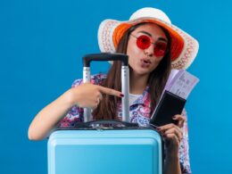 Com o Carnaval chegando, Porto Seguro e Porto Bank trazem facilidades com Seguro Viagem e IOF Zero nos cartões / Foto: Freepik