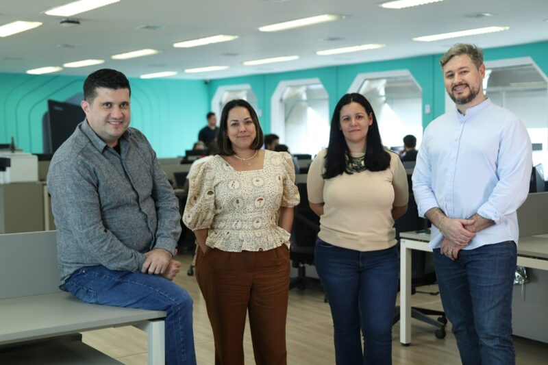 Denis Deli Alves, Dora Shielke, Elizabeth Pereira e Robson Marques / Foto: Renan Oliveira / Divulgação
