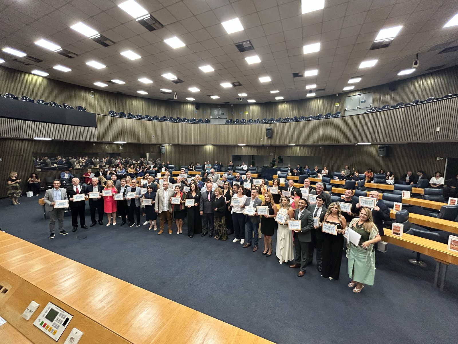 Corretores de Seguros durante o lançamento na Câmara Municipal de SP / Foto: Universo do Seguro