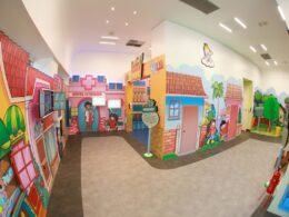 Inaugurado em 2023, Espaço de Educação Financeira já recebeu mais de 10 mil visitantes e é único local gratuito do país dedicado ao ensino de finanças para crianças / Foto: Divulgação