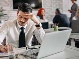 Task masking traz implicações legais e afeta cultura de empresa / Foto: Freepik