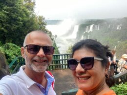 Roberto Bernabé e a esposa durante a viagem / Foto: Divulgação