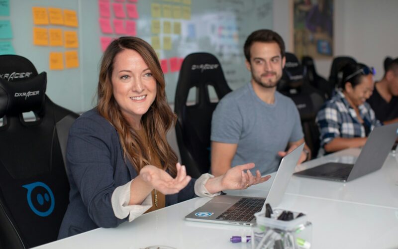 Unicred expande programa Mulheres Cooperativistas para todo o Brasil / Foto: LinkedIn Sales Solutions / Unsplash