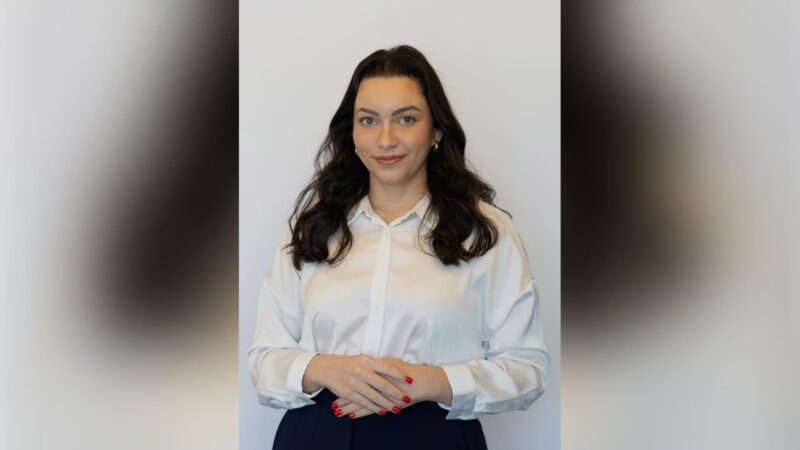 Salwa Nessrallah, especialista em direito tributário pelo IBET, membro da Comissão de Direito Tributário OAB de Ribeirão Preto/SP advogada na Evoinc / Foto: Divulgação