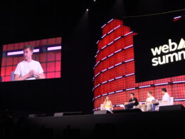 Kaarel Kotkas participa de painel no Web Summit Rio 2025 / Foto: Gabriela Santana / Divulgação